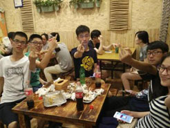 四会烧烤加盟,学烧烤技术,开烧烤店多少钱疯狂烤翅加盟